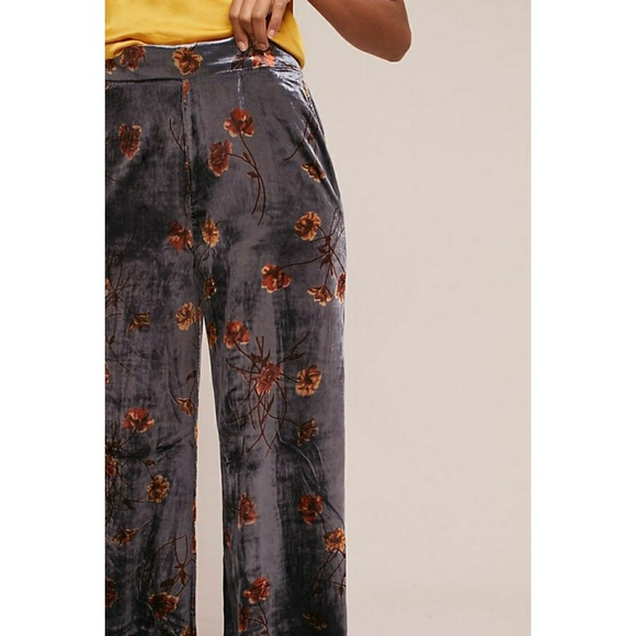 NWT, Anthropologie ett:twa Jessie Velvet Pants - Picture 3 of 3